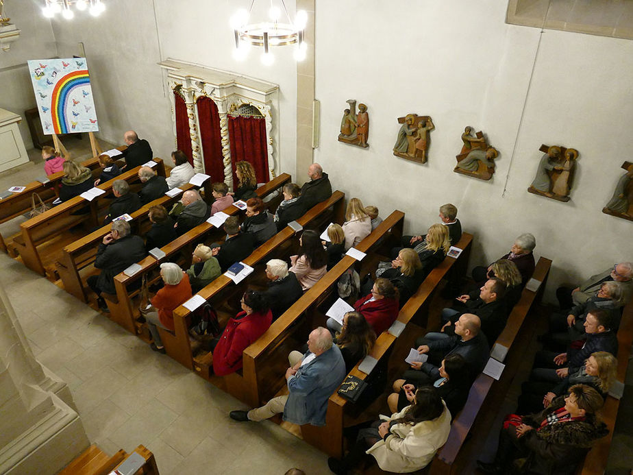 Firmung 2017 in Naumburg (Foto: Karl-Franz Thiede)